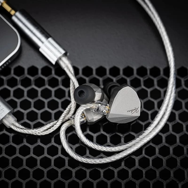 سماعات أذن MOONDROP Kadenz، مشغل ديناميكي، اتصال سلكي 4.4mm USB-C - 6