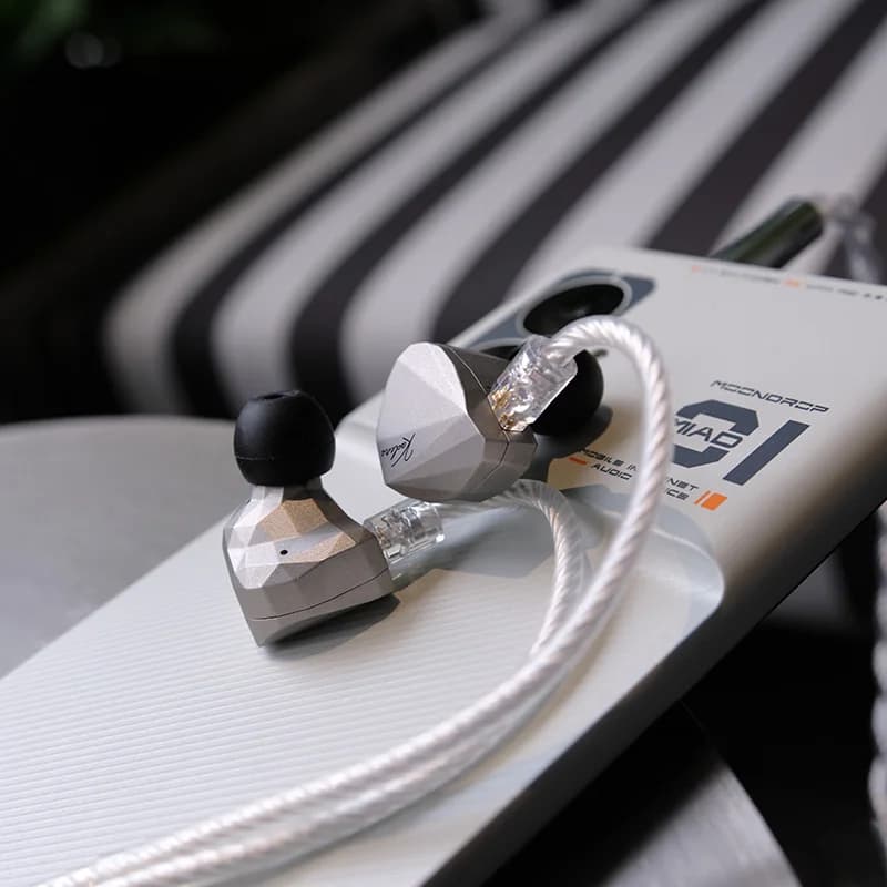 سماعات أذن MOONDROP Kadenz، مشغل ديناميكي، اتصال سلكي 4.4mm USB-C - 4