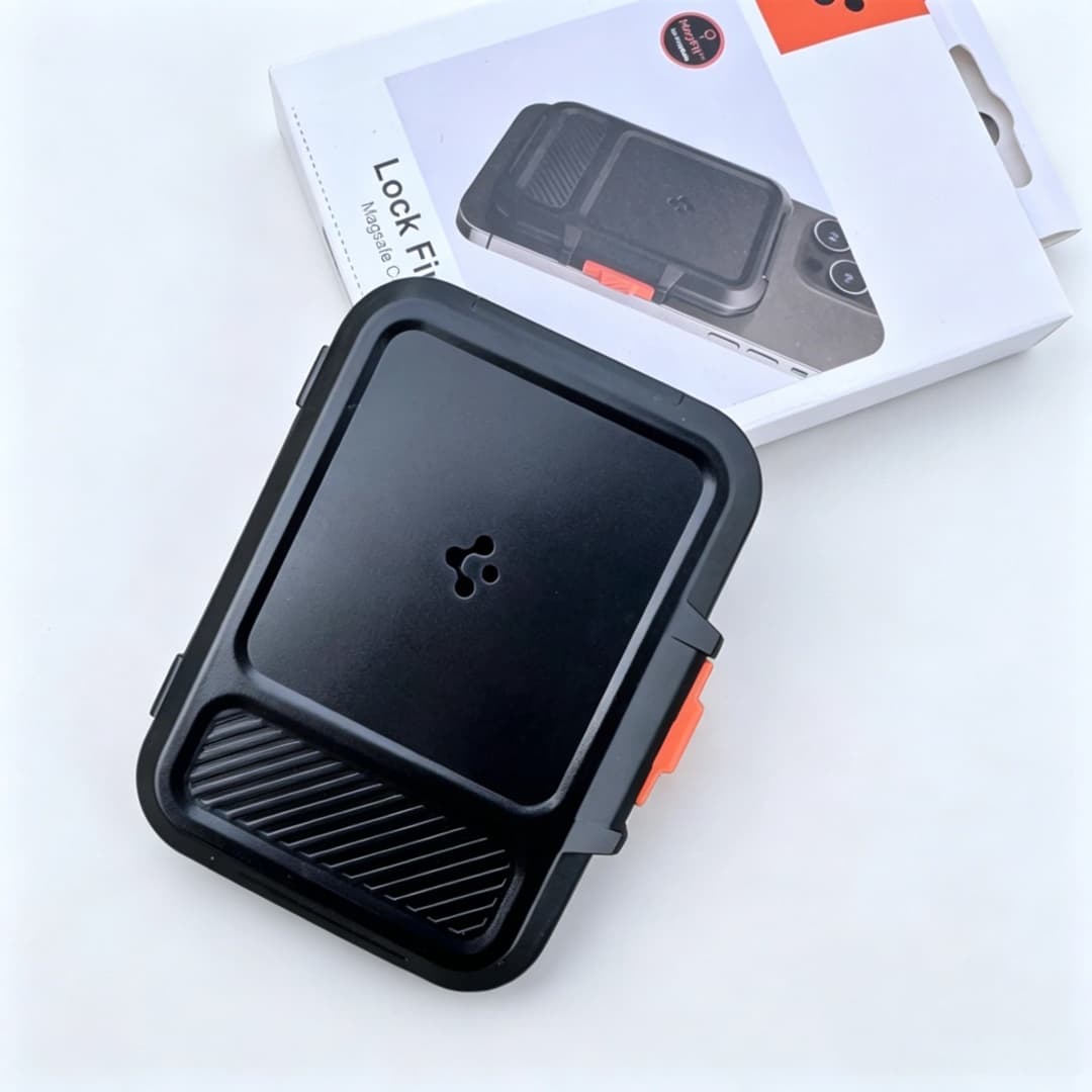 حامل بطاقات مغناطيسي قوي من Spigen لمحفظة MagSafe لهواتف iPhone 17 و16 و15 وسلسلة Pixel 10 مع قفل آمن يحمل 5-6 بطاقات - 3