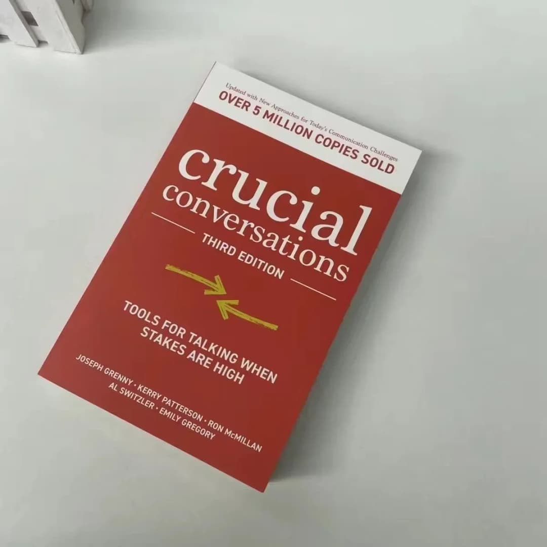 كتاب محادثات حاسمة، أدوات للتحدث عندما تكون المخاطر عالية، الطبعة الثالثة، تحديات التواصل، غلاف ورقي