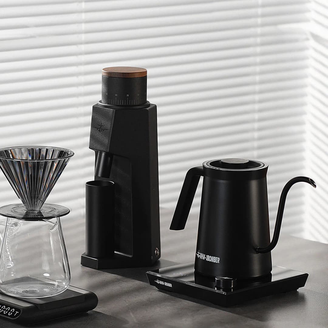 MHW-3BOMBER Smart Electric Coffee Kettle Precise Temperature Control Gooseneck Kettles Pour Over Coffee Home Barista Accessories - 6