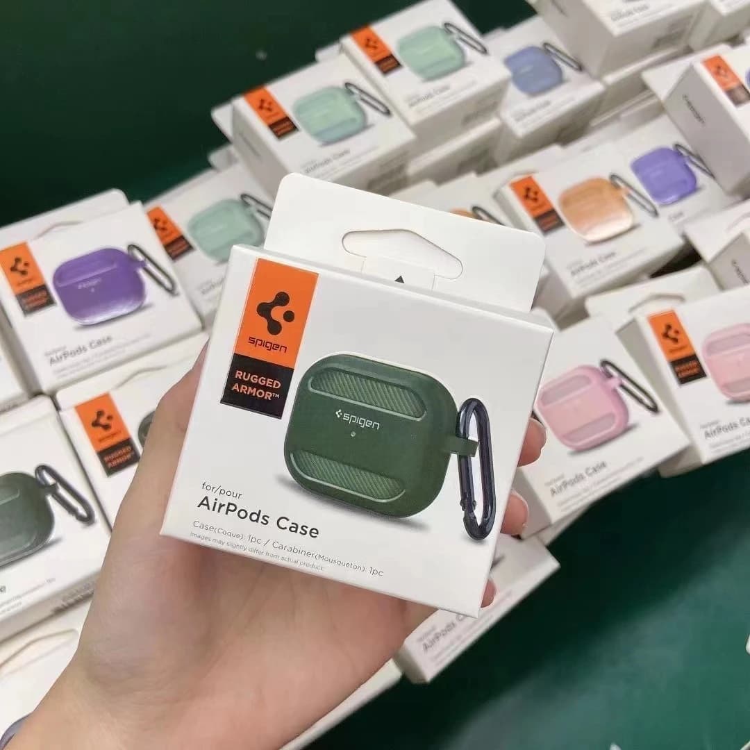 غطاء سماعات من ألياف الكربون من Spigen لسماعات AirPods 1/2 و3 Pro و2، غطاء TPU مقسم مضاد للسقوط لحماية الأذن - 2