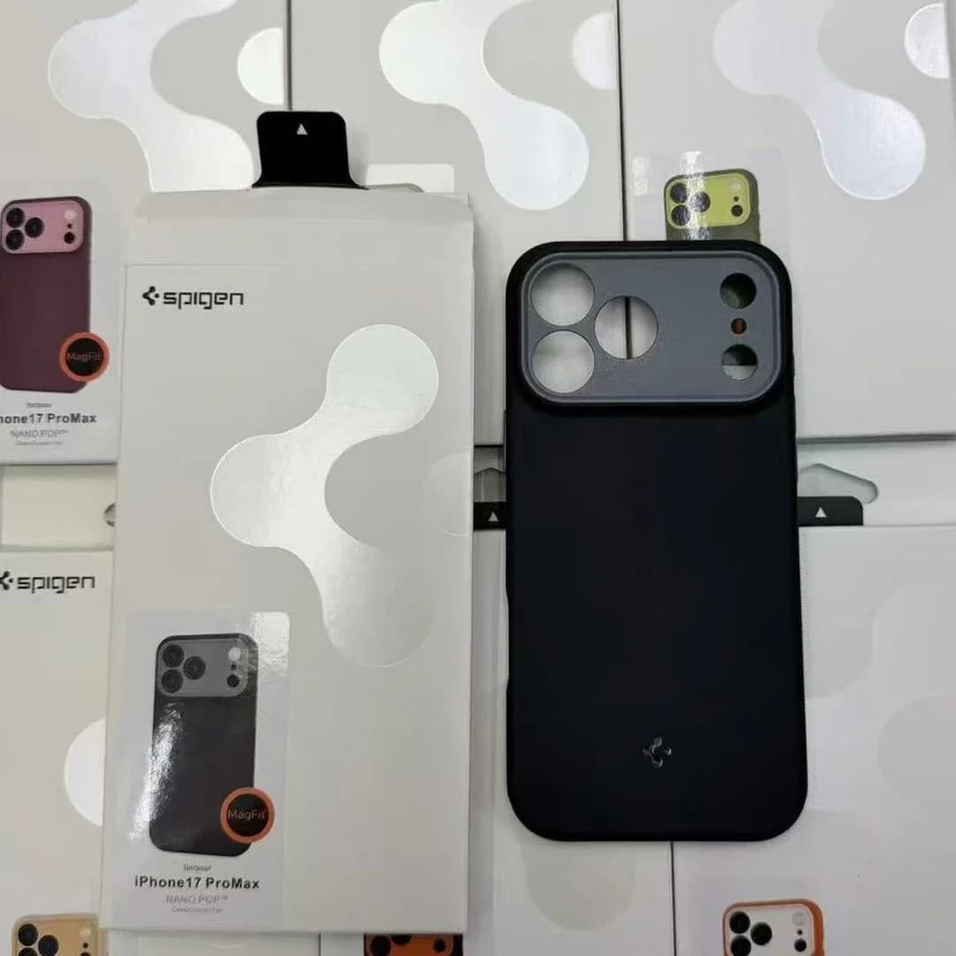 غطاء Spigen لهاتف آيفون 17 برو ماكس، 17 برو تغطية كاملة مقاوم للصدمات غطاء واقي من المطاط الناعم مع غلاف مغناطيسي ناعم - 4