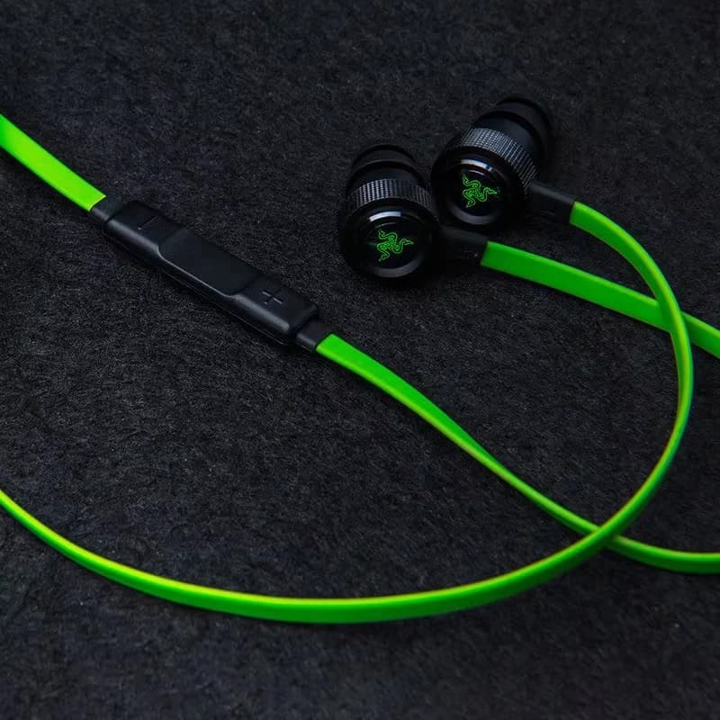 سماعات أذن Razer Hammerhead Pro v2 لأجهزة iOS وAndroid، تقنية مزدوجة مخصصة، ميكروفون مدمج وتحكم في الصوت - 6