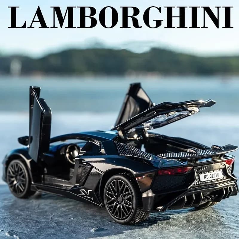 1:32 لامبورغيني SV LP750-4 سيارة رياضية من السبائك نموذج دييكاست ولعبة سيارة معدنية محاكاة نموذج سيارة هدايا الأطفال