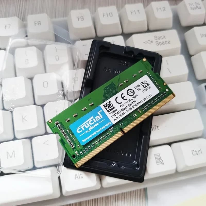 ذاكرة محمول من Crucial DDR4 بسعات 4 جيجابايت و 8 جيجابايت و 16 جيجابايت و 32 جيجابايت بترددات 2133 ميجاهرتز و 2400 ميجاهرتز و 2666 ميجاهرتز و 3200 ميجاهرتز SODIMM 1.2V متوافقة مع أجهزة HP و Dell و Intel و AMD - 3