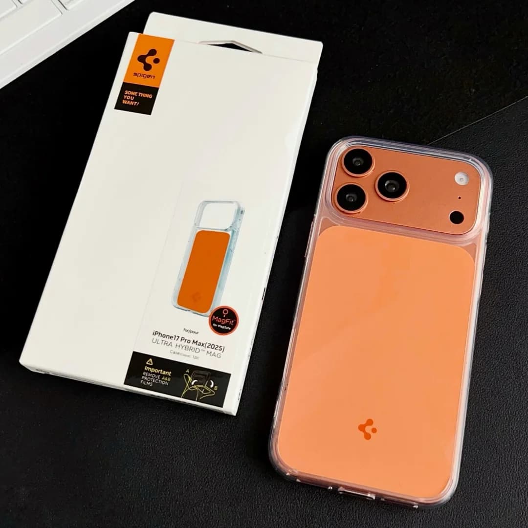 غطاء سبايجن Ultra Hybrid MagFit المغناطيسي لهواتف آيفون 17 برو ماكس و17 برو، متوافق مع الشحن اللاسلكي ماجسيف، غطاء ناعم من TPU مقاوم للصدمات - 2