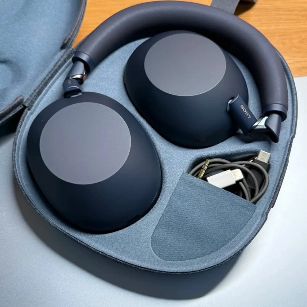 سماعات Sony WH-1000XM6 اللاسلكية مع إلغاء الضوضاء، معالج QN3، 12 ميكروفون، بطارية تدوم 30 ساعة - 5