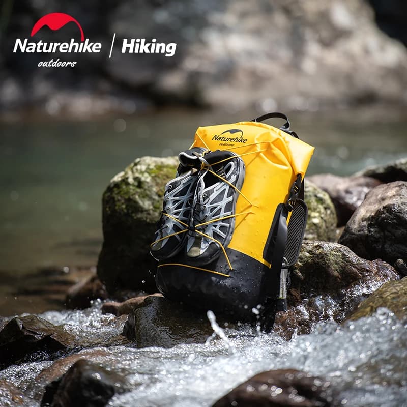 حقيبة ظهر TPU لفصل الجاف عن الرطب من Naturehike، حقيبة محمولة للاستخدام الخارجي، سعة كبيرة - 4