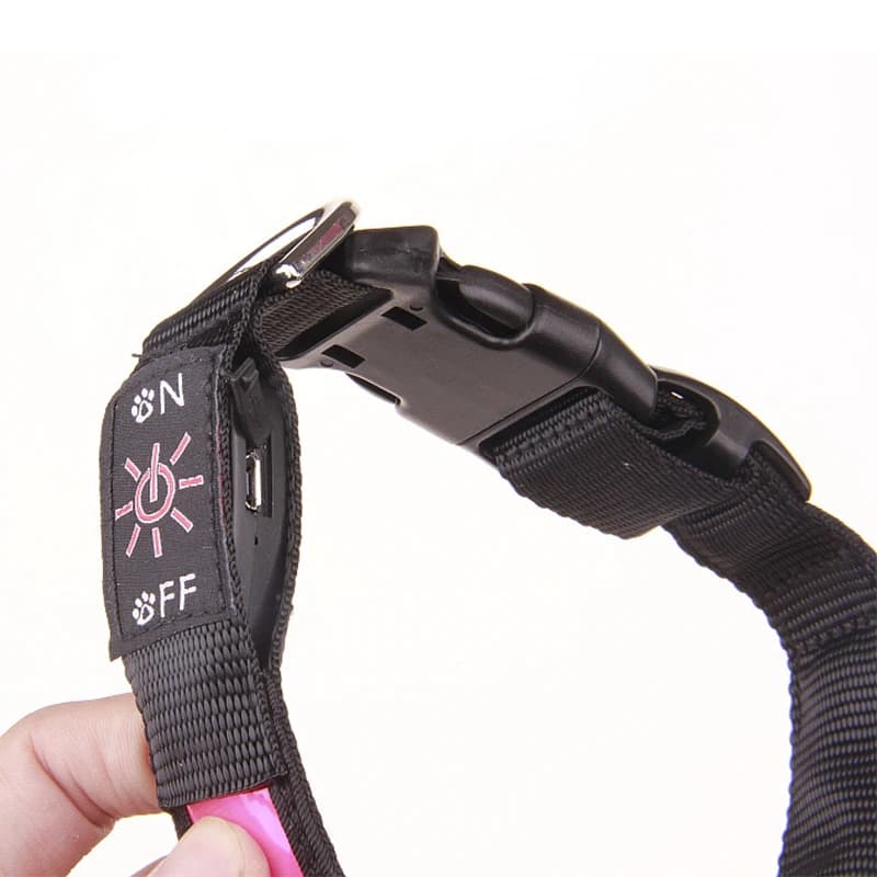 طوق الكلاب من Pinkycolor بشحن USB وإضاءة LED مضيئة إضاءة ليلية آمنة عاكسة طوق جلدي مضيء للكلاب والحيوانات الأليفة قابل لإعادة الشحن - 3
