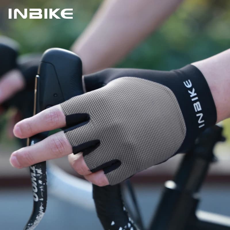 قفازات ركوب الدراجات الصيفية INBIKE 2025 للرجال، مبطنة وممتصة للصدمات ومتنفسّة، مناسبة للدراجات الجبلية والطرق