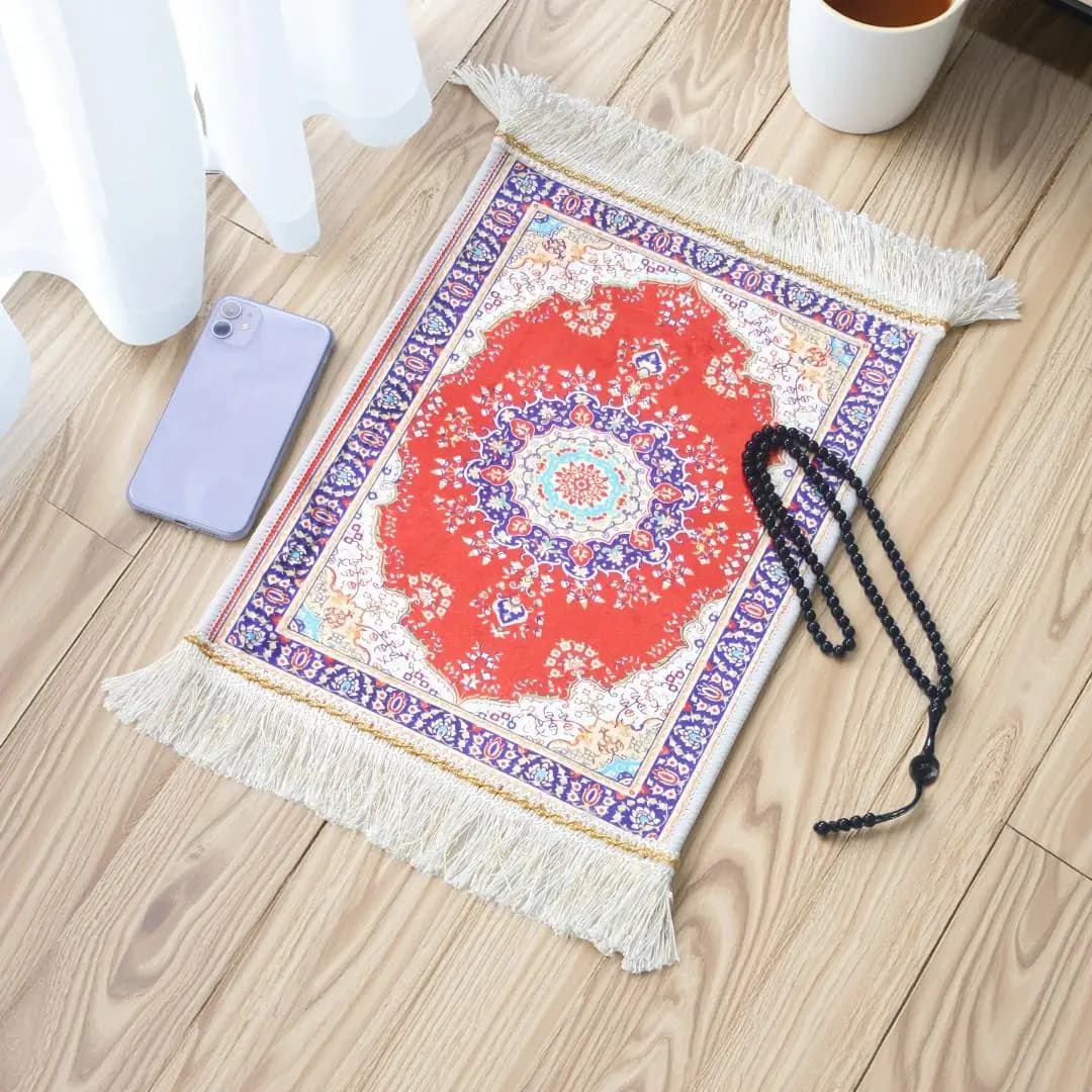 2pcs Set Small Portable Prayer Rug  With Muslim Prayer Beads  30cm x 40cm Ice Silk Pad Buckle Mat Muslim Islam Embroidery Carpet - 2