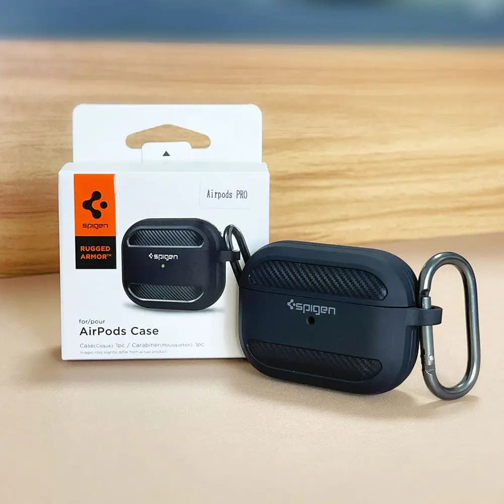غطاء سماعات من ألياف الكربون من Spigen لسماعات AirPods 1/2 و3 Pro و2، غطاء TPU مقسم مضاد للسقوط لحماية الأذن