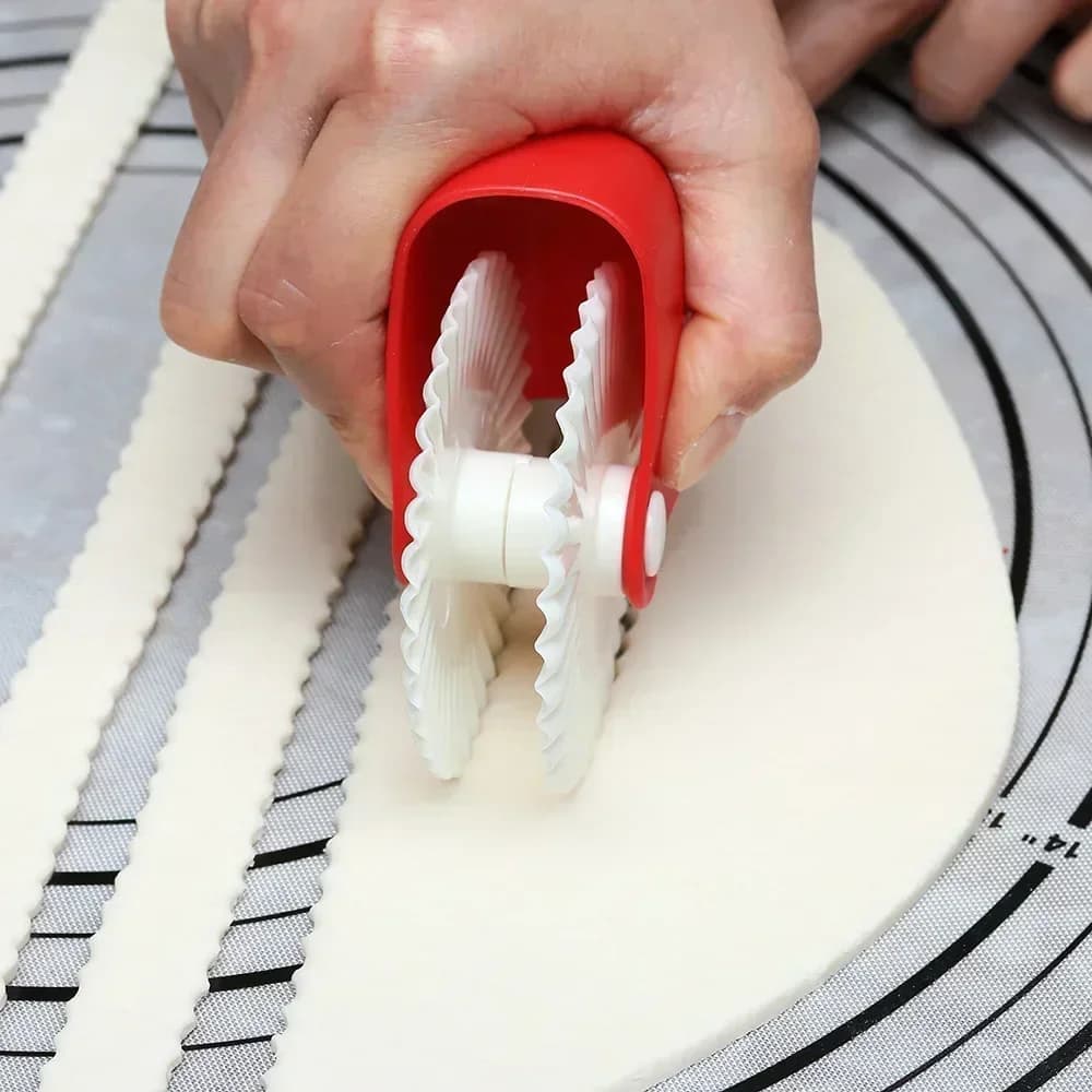 Pastry Rolling Wheel Decorator Pie Biscuit Dough Cutting Machine for Rolling Dough Kitchen Baking Tool Accessories VIE LENTE - 3