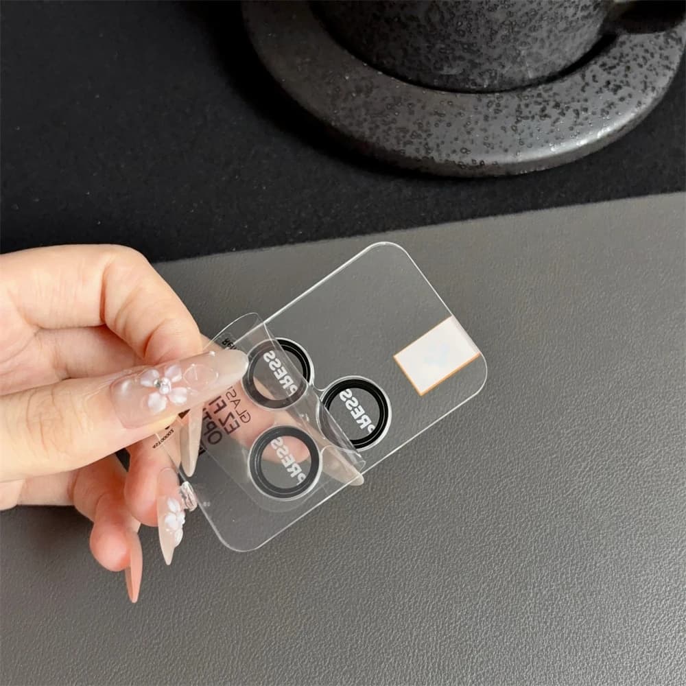 واقي شاشة عدسة الكاميرا من Spigen GlasTR EZ Fit Optik Pro لهواتف آيفون 17 برو ماكس إير و16 و15 و14 برو ماكس بلس - شاشة عدسة HD - قطعتان - 3