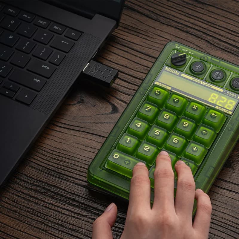 8BitDo - لوحة مفاتيح رقمية ميكانيكية رترو 18، تدعم وضع الآلة الحاسبة، بلوتوث/2.4G/سلكية لنظامي ويندوز وأندرويد - إصدار إكس بوكس - 3