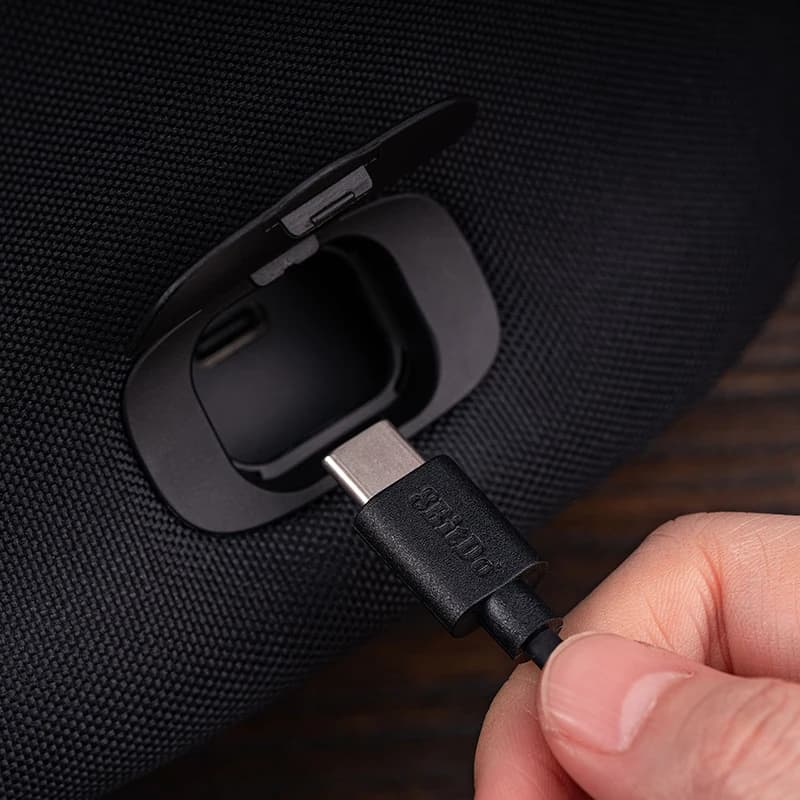 8BitDo حقيبة سفر وحدة تحكم كلاسيكية لوحدة التحكم Ultimate مع قاعدة شحن - 6