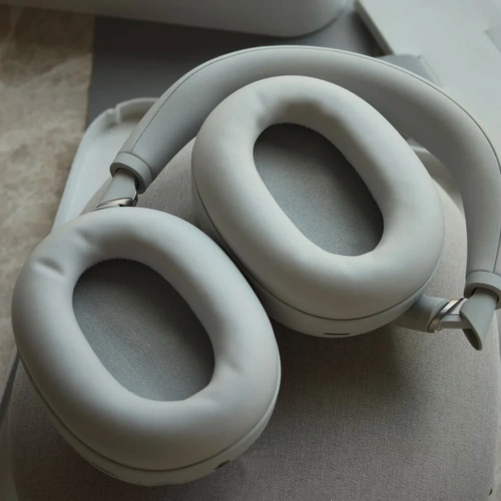 سماعات Sony WH-1000XM6 اللاسلكية مع إلغاء الضوضاء، معالج QN3، 12 ميكروفون، بطارية تدوم 30 ساعة - 4