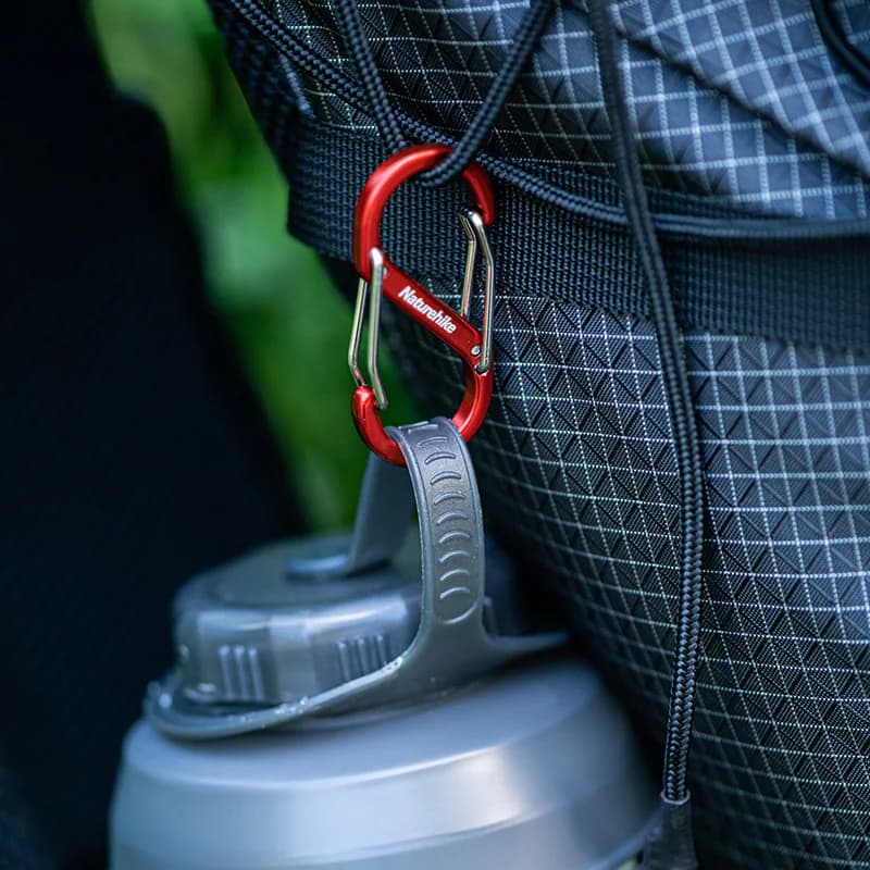 إبزيم تسلق الجبال على شكل S من Naturehike إبزيم تعليق من الألومنيوم للتخييم إبزيم حقيبة ظهر للتخييم سلسلة مفاتيح متعددة الوظائف - 3