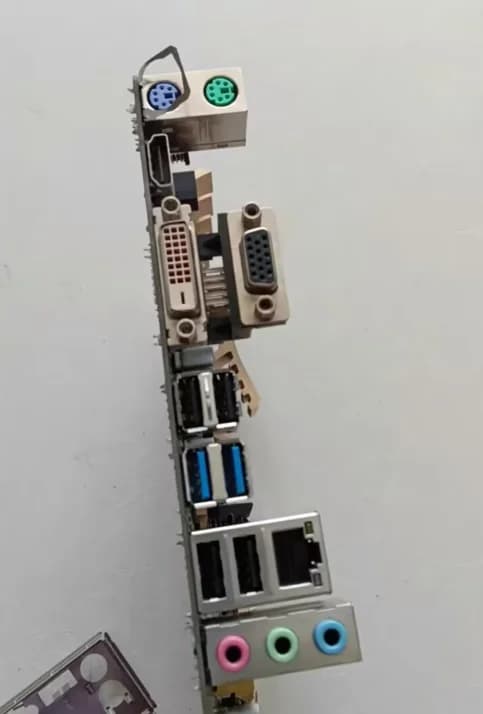 ASUS Socket FM2/FM2+ A88XM-PLUS Motherboard AMD A10 DDR3 64GB PCI-E 3.0 HDMI-compatible A8 A6 A4 Desktop A88X Mainboard Used - 2