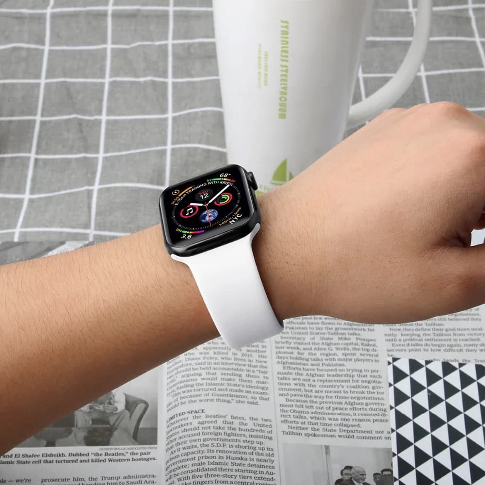 Silicone strap For Apple Watch band 44mm 40mm 49mm 45mm 41mm 42mm 38mm Rubber correa bracelet iWatch series 9 8 7 6 3 SE ultra 2 - 3