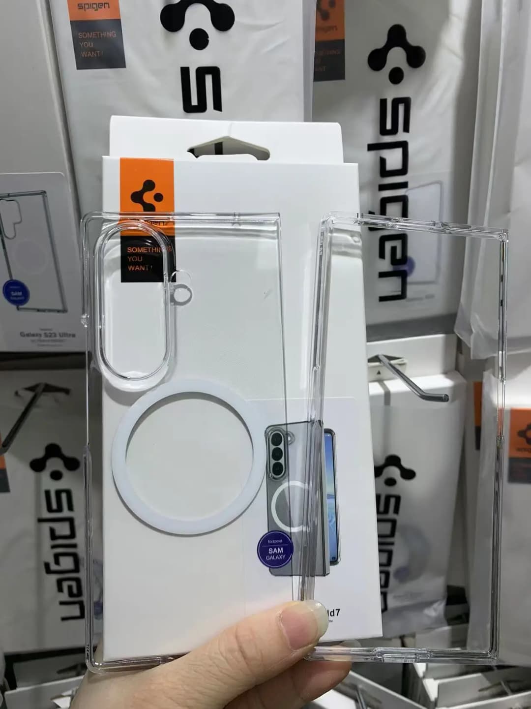 غطاء شفاف من Spigen لماج سيف، غطاء صلب مقاوم للصدمات، رقيق جداً لهاتف سامسونج جالاكسي Z Fold 8 ألترا 7 6 5 - 4