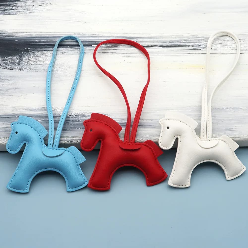 1PCS Premium All-around PU Leather Tiny Pony Embellishment For Female; Stylish Multihued Horse Car Keychain Birthday Souvenir - 4