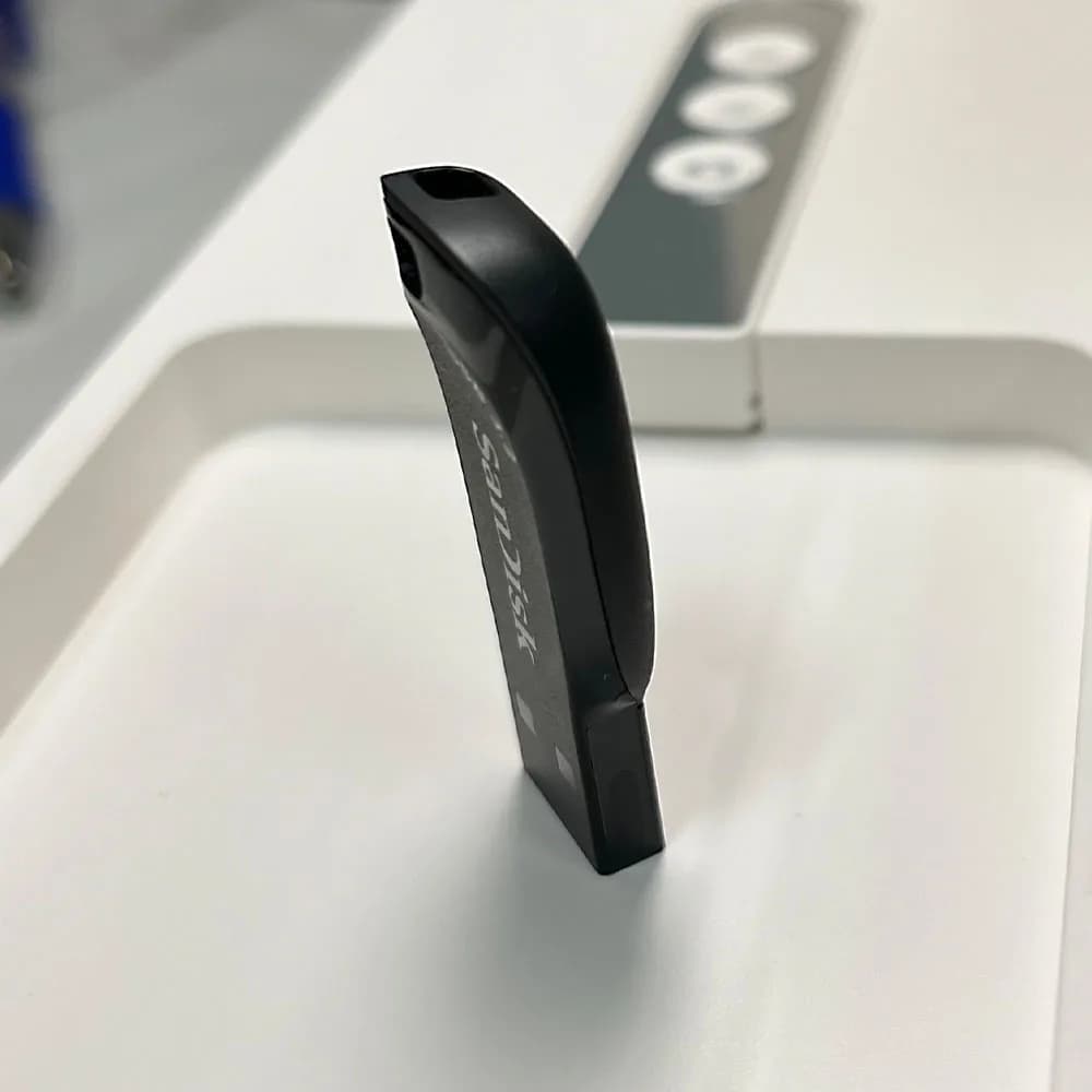 محرك أقراص فلاش SanDisk Ultra Shift USB 3.2 بسعات 32GB و 64GB و 128GB و 256GB، سرعة قراءة تصل إلى 100 ميجابايت/ثانية، U Disk، ذاكرة CZ410 - 6
