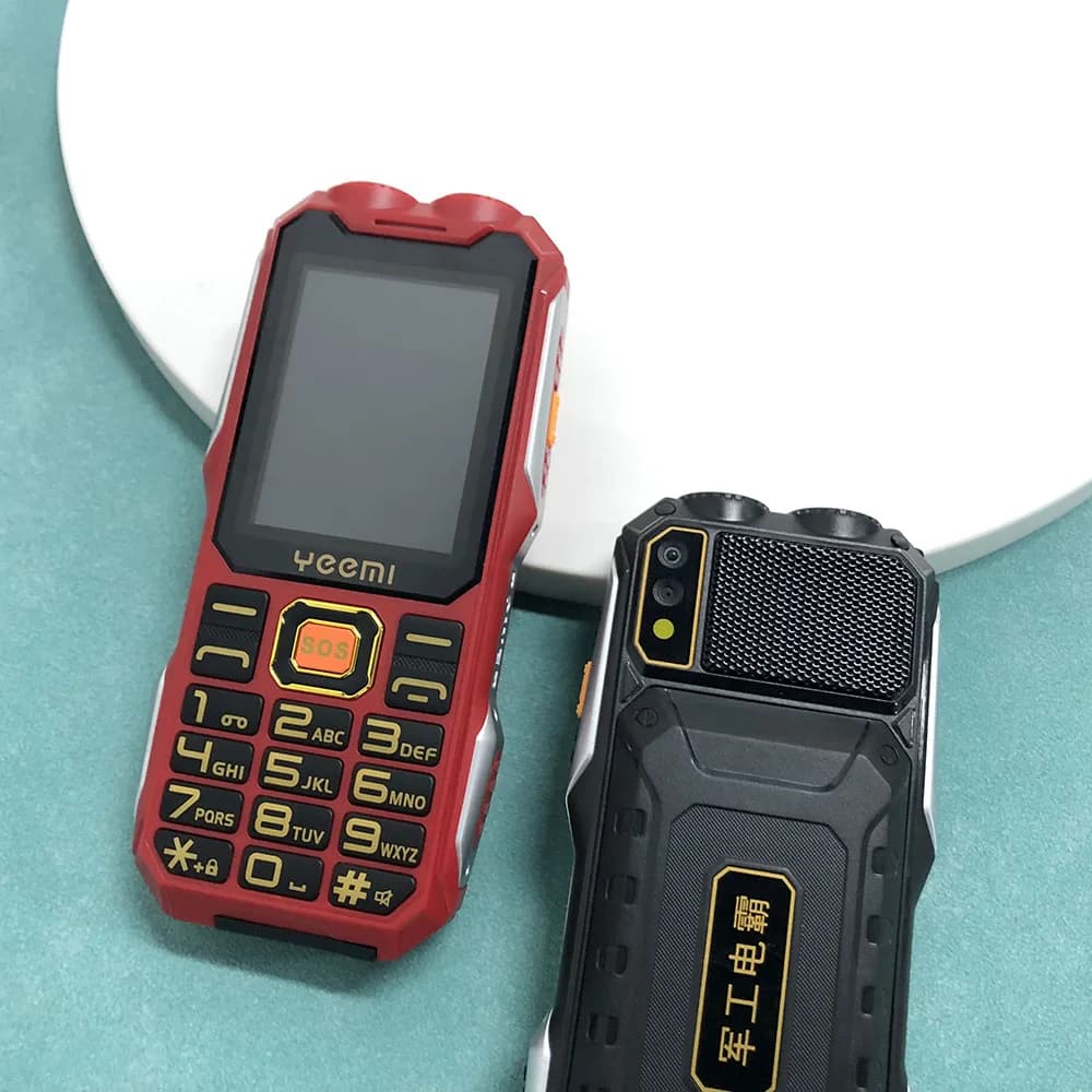 هاتف YEEMI Q8 جي إس إم 2G متين ببطارية كبيرة ومصباحين 2.4 بوصة شاشة HD ثنائي الشريحة أزرار كبيرة - 5