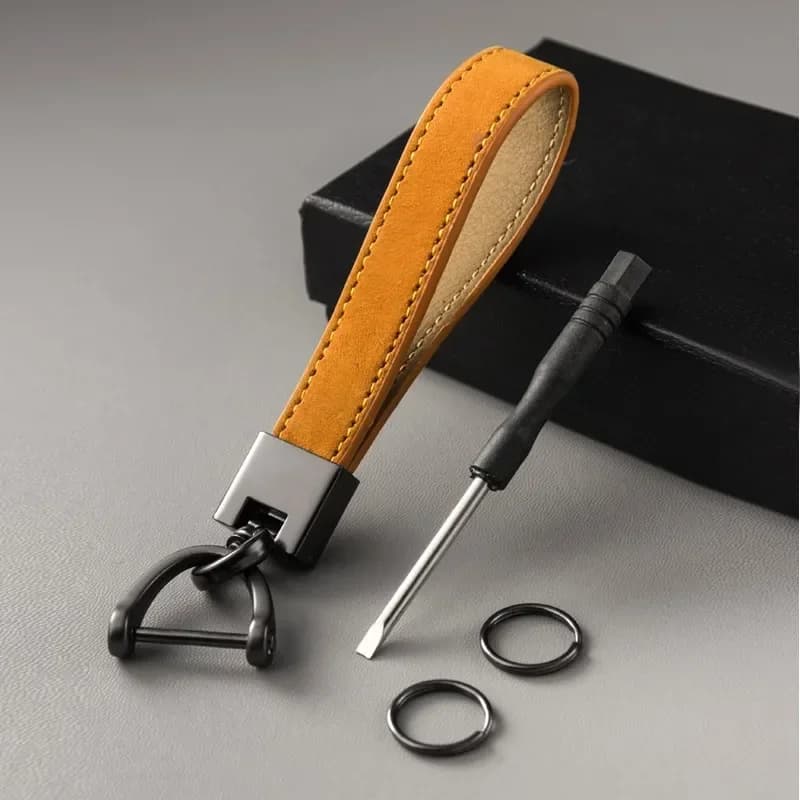 Car Key Chain Luxury Genuine Leather Keychain Pure Color Buckle Key Ring Car Accessories Gift Car Keychain - 5