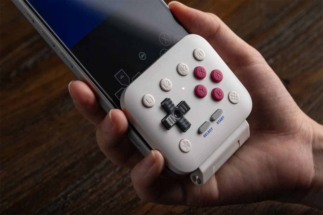 8BitDo FlipPad USB-C Flip-Style Mobile Game Controller For iPhone Android Vertical Mobile Gaming Gamepad - 5