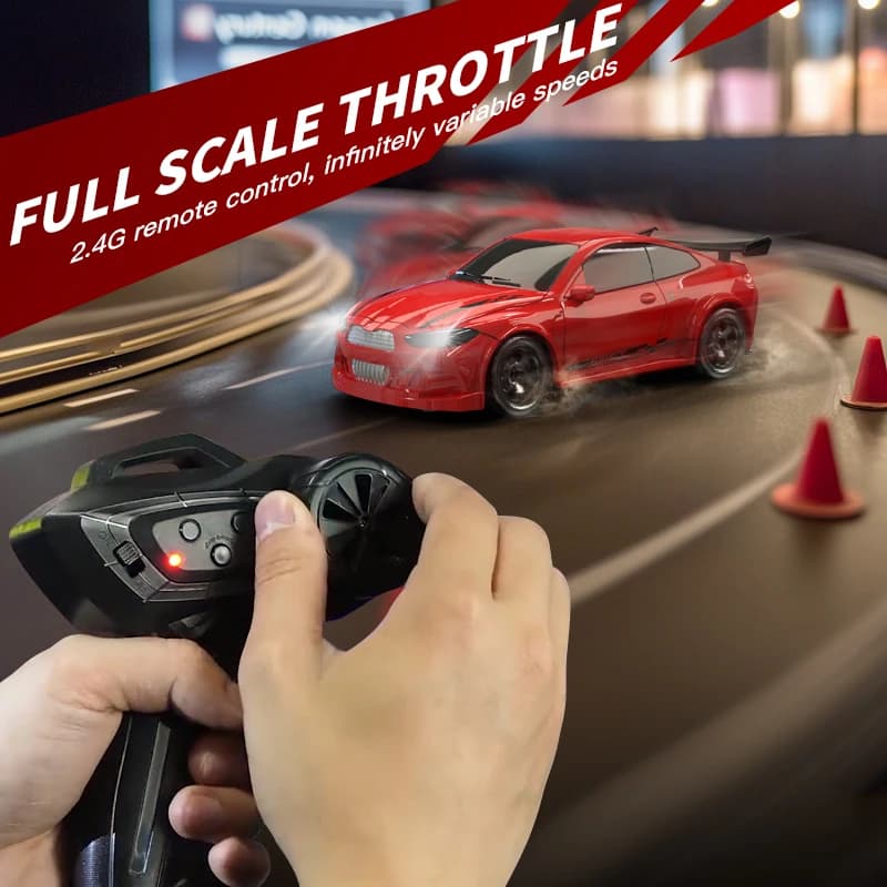 سيارة تحكم عن بعد KF20 عالية السرعة بمقياس 1/64، سيارة سباق GTR صغيرة للمكتب بتحكم عن بعد 2.4G رباعية الدفع، هدية للأولاد والأطفال - 3