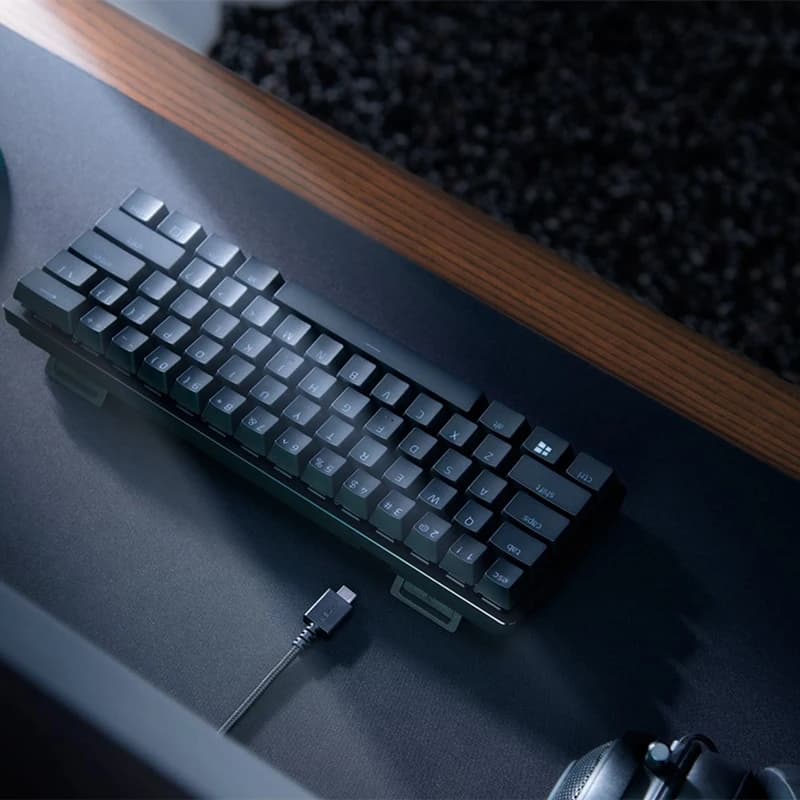 رازر هانترمان ميني - لوحة مفاتيح ألعاب بسويتش بصري خطي وإضاءة كروما RGB مع تصميم محمول للغاية - 2