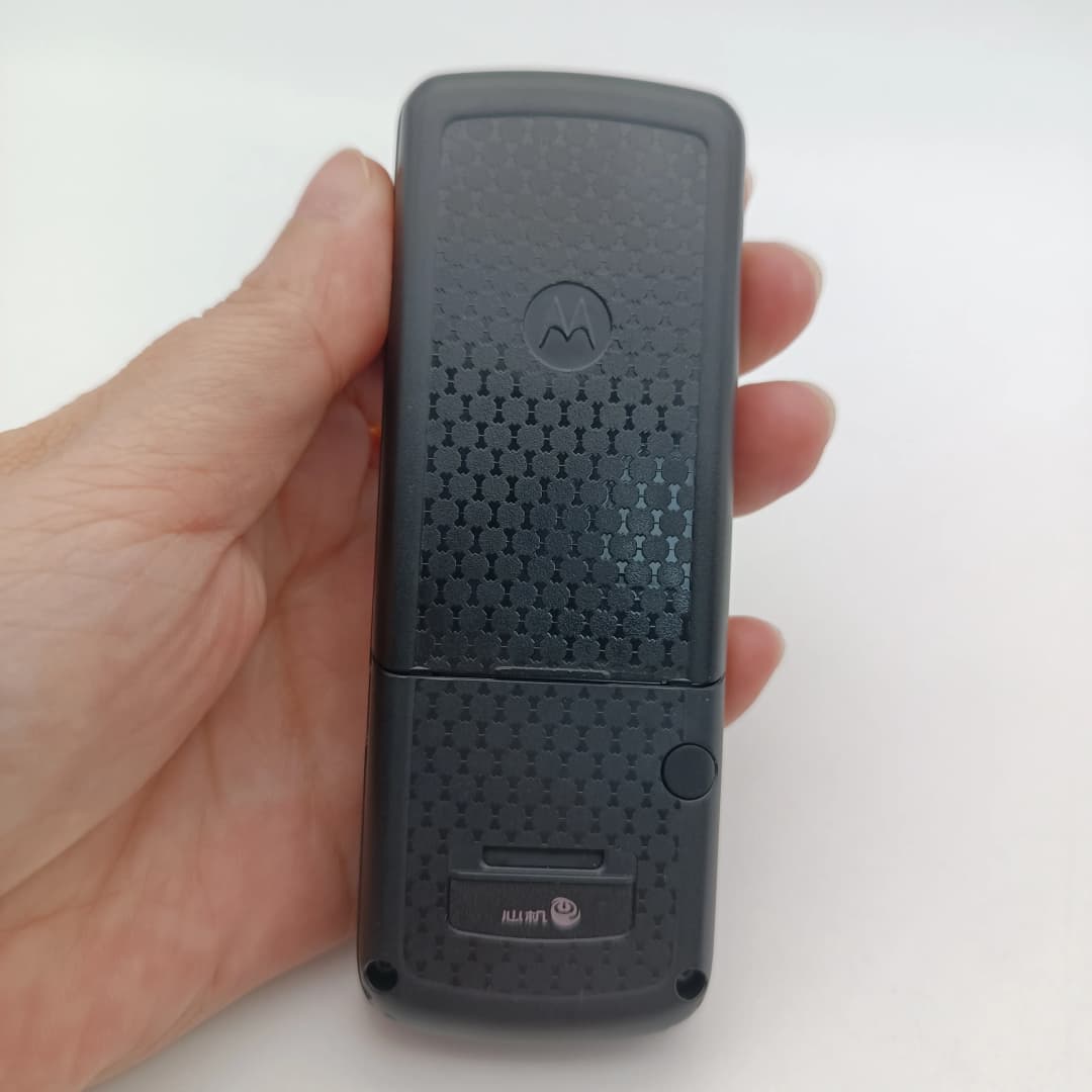 هاتف Motorola W160 W156 مجدد ببطارية قابلة للفصل 430 مللي أمبير في الساعة يدعم اللغة الإنجليزية فقط - بيع بالجملة مع شحن مجاني - 3