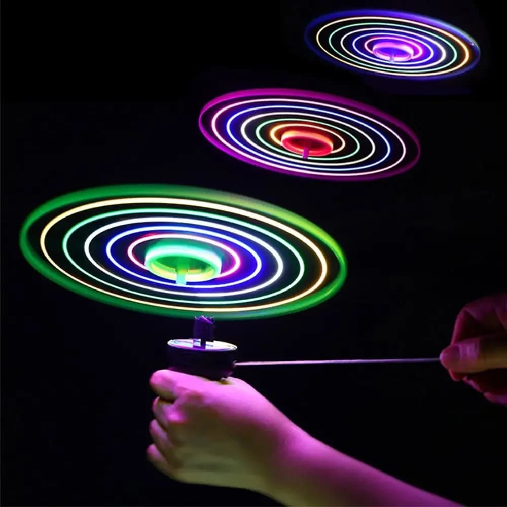 أطفال مضيئة تحلق القرص المروحة اللعب LED الإضاءة سحب سلسلة تحلق UFO لعبة الغزل العلوي لعبة في الهواء الطلق لعبة رياضية هدية